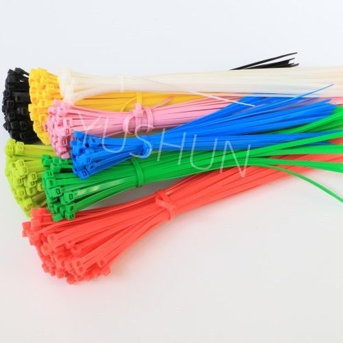 Dauerhafte, selbstverriegelnde Nylonkabel-Plastikbänder - OEM - in Weiß oder Schwarz erhältlich