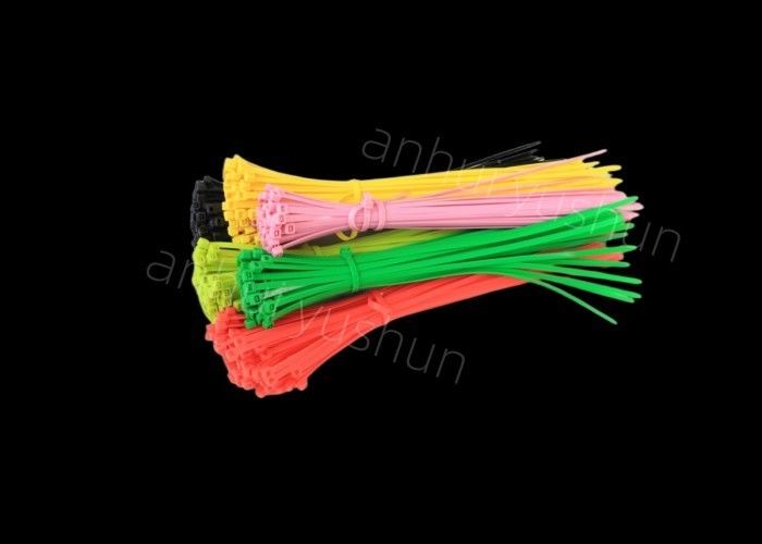 Selbst, der Massenmaterial der zipbindungs-Kabelbinder-Kabelbinder-370mm des Nylon-6/6 zuschließt